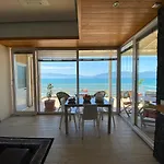 Avenue Haven Apartman