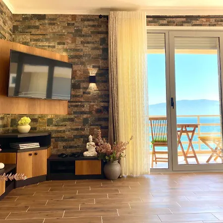 Avenue Haven Appartamento Vlorë