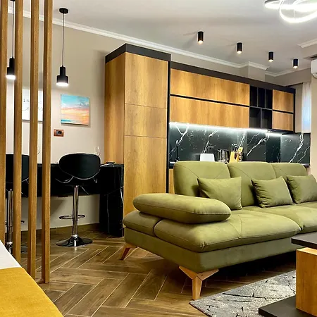 Eka Luxury Seaview Apartment *