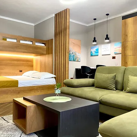 Avenue Haven Appartamento Vlorë