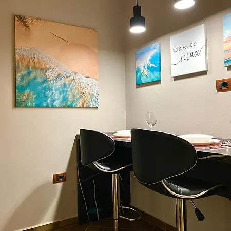 Avenue Haven Apartment *